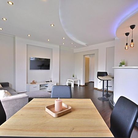 Apartamenty Bryza - Osiedle Debina - Sauna シフィノウイシチェ エクステリア 写真